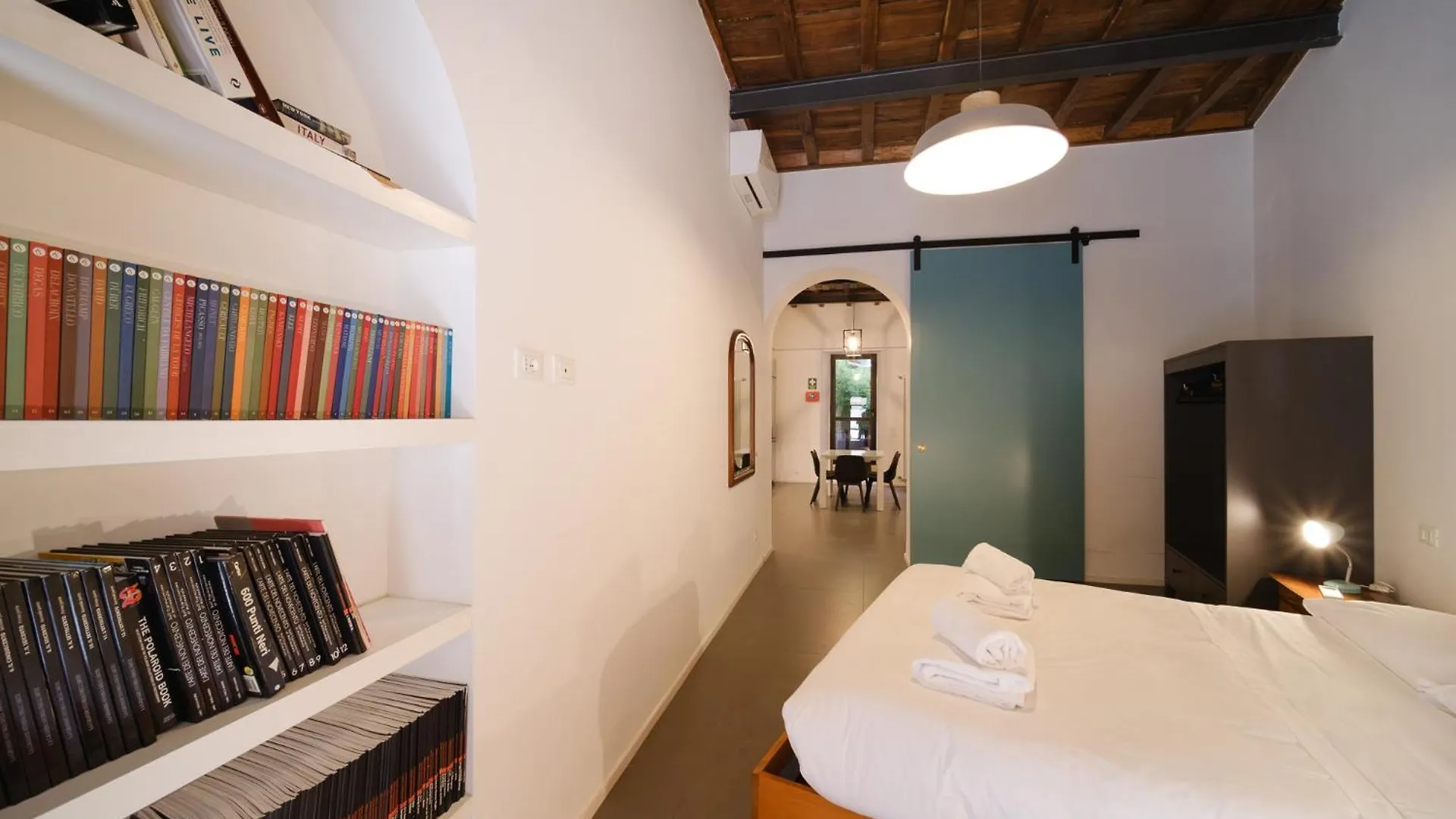 Golden House Buddyrent Rome Appartement