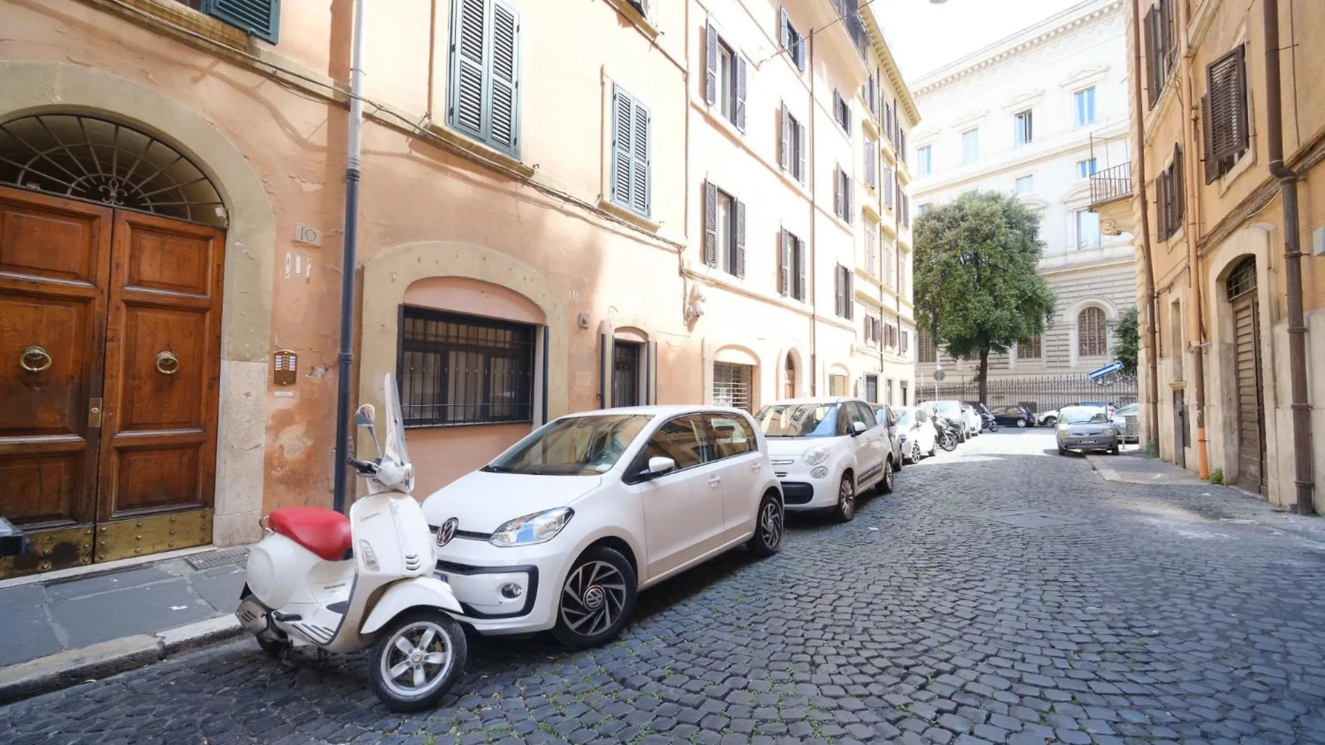 Appartement Golden House Buddyrent Rome Italië