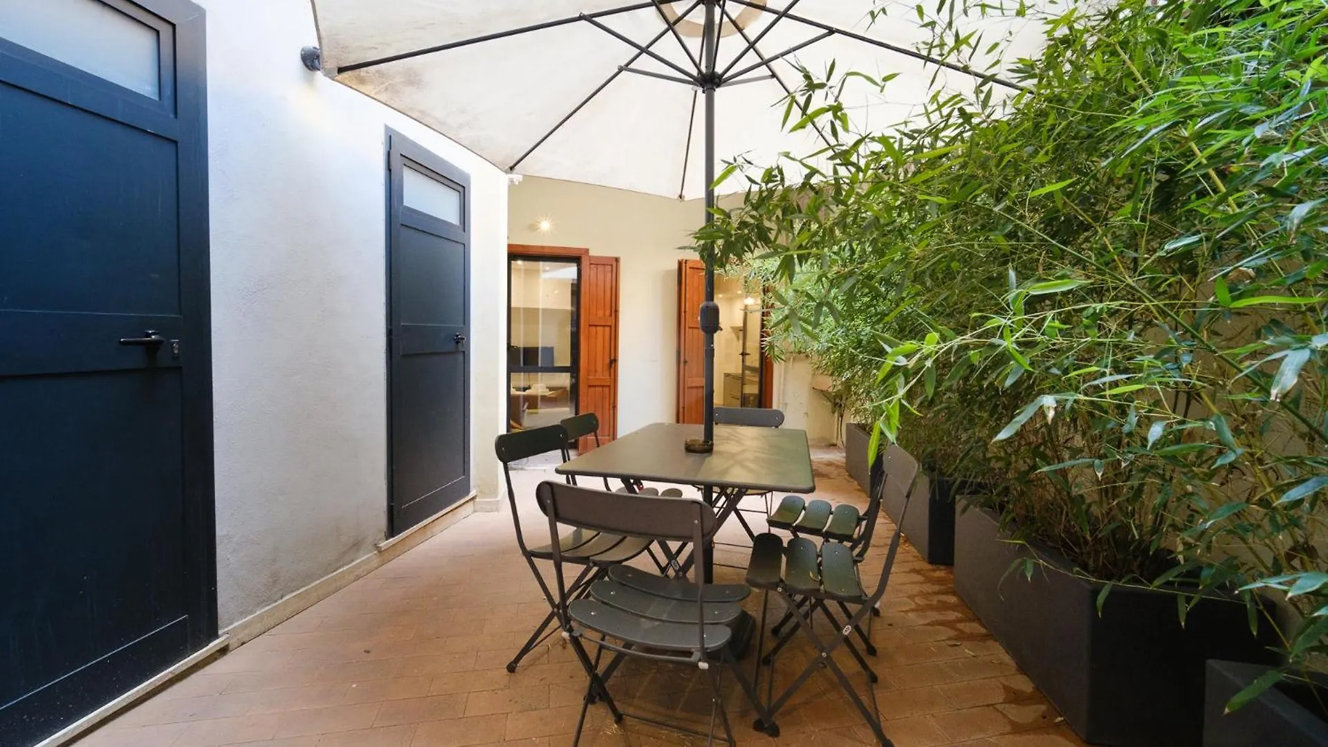 Golden House Buddyrent Rome