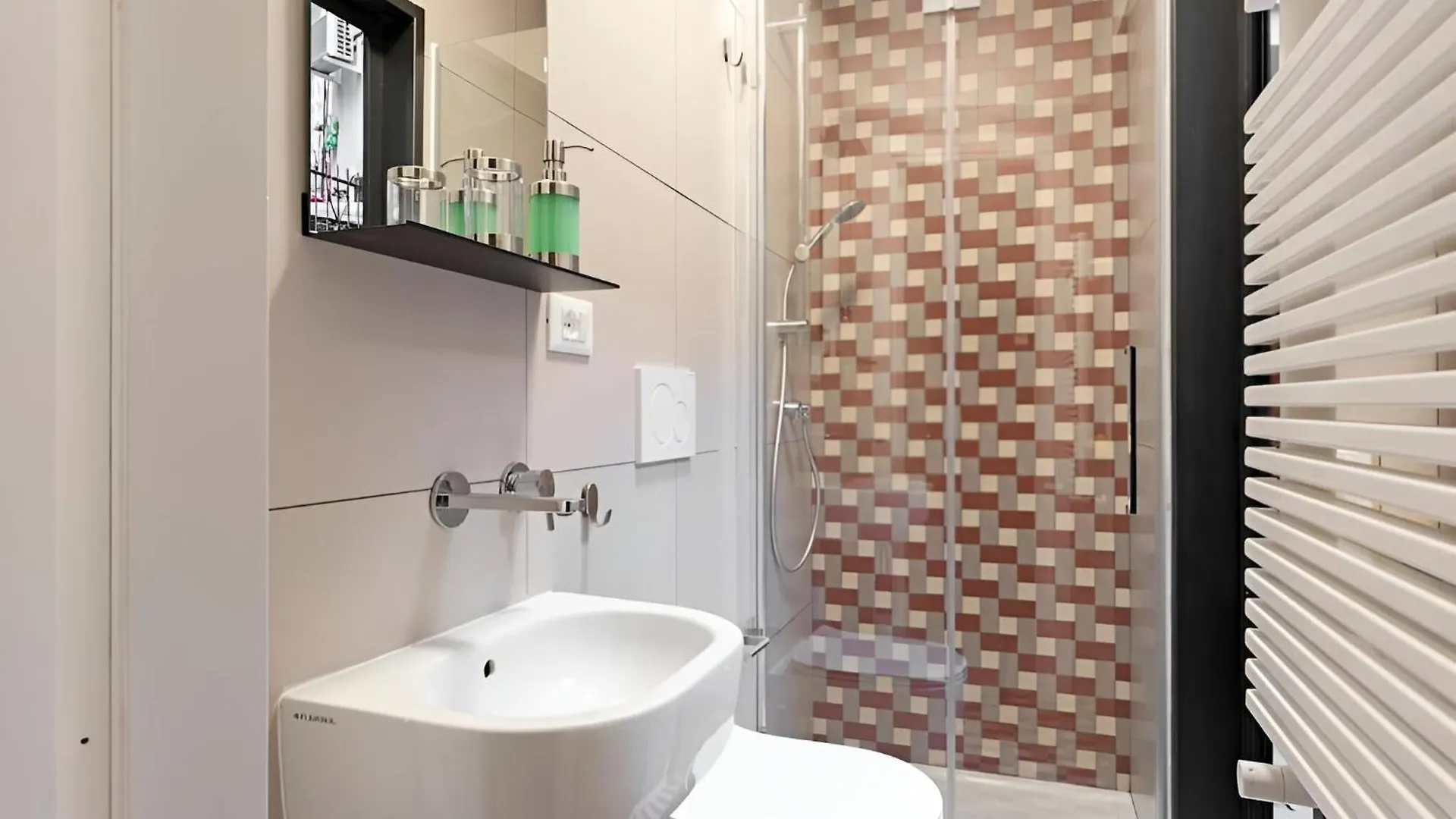 Lejlighed Golden House Buddyrent Rom Italien